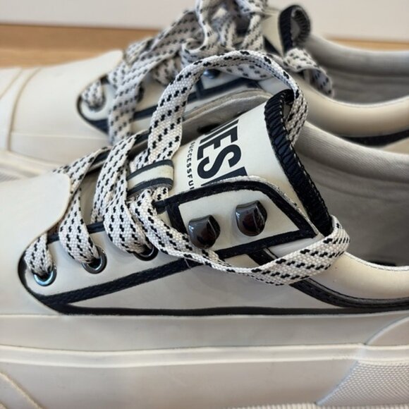 Diesel D Hiko SH X Shoes in Leather & Robber - Picture 11 of 16